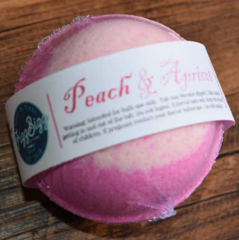 Fizz Bizz Bath Bomb- Peach and Apricot
